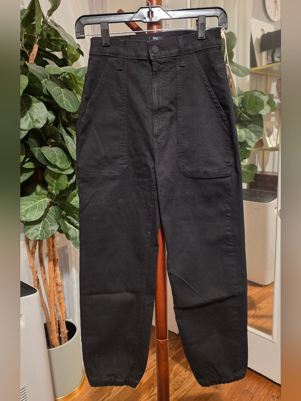 MOTHER The Wrapper Patch Springy Ankle Jeans